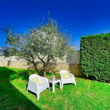 Adagio Villa *