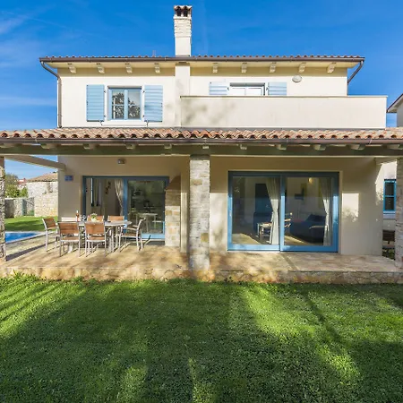 阿达吉奥别墅 Rojnići