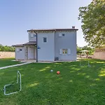 Adagio Villa *